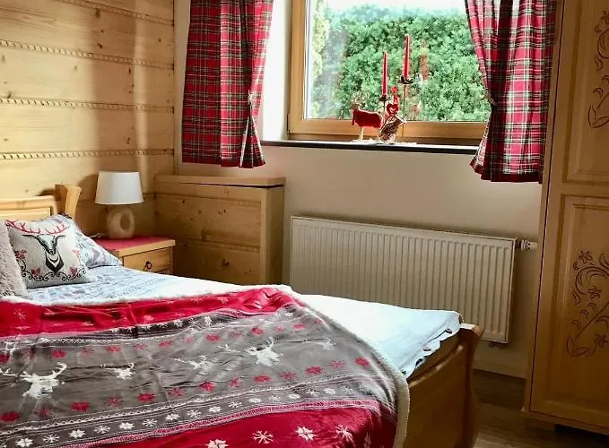 Swistakowka וילה שצ'צ'ירק