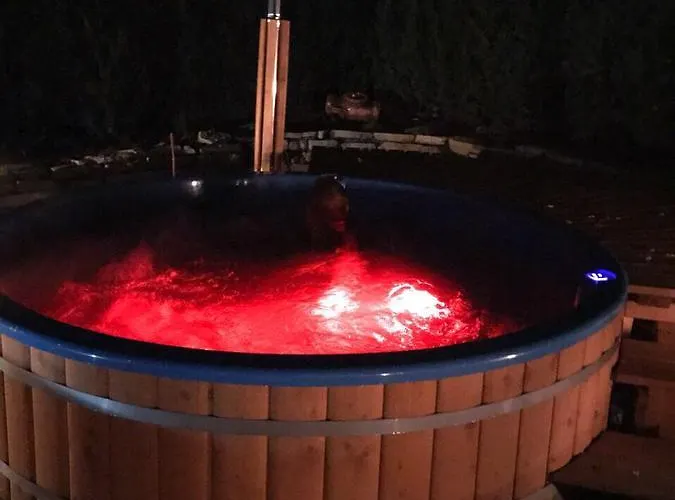 Swistakowka וילה שצ'צ'ירק